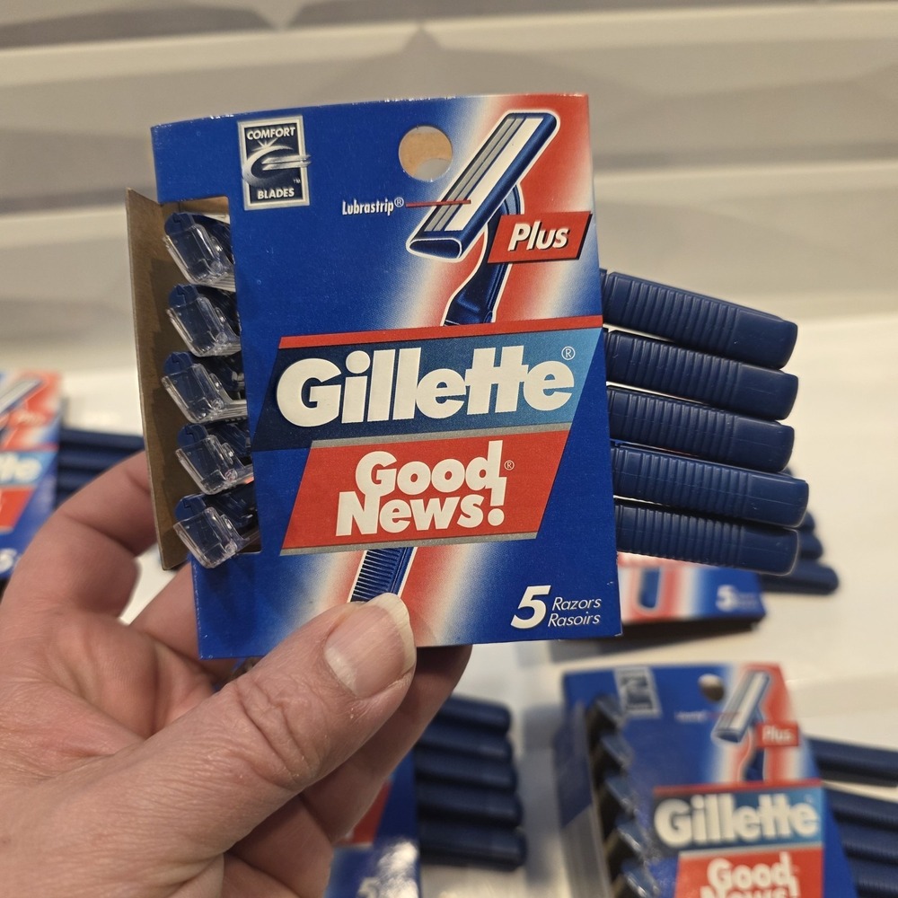 Gillette Good News Plus Razors 8- 5 pack & Lubrastrip New Comfortable Shave - Picture 2 of 4